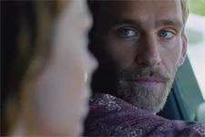 Max avoue à Johanna avoir PEUR de Pavel !