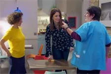 Mirta découvre que Claire fait le ménage au Celeste