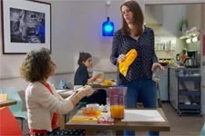 Mirta suggère à Luna de loger Claire gratuitement au Celeste