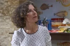 Mirta trouve que Luna est « complètement folle » !