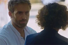 Mirta trouve une oreille attentive en Bertrand