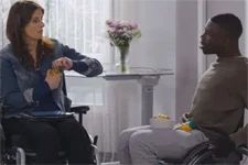 Mouss explique à Luna que le sexe c’est compliqué pour les handicapés