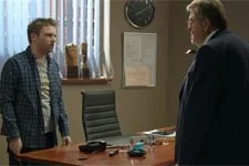 Nathan fouille le bureau de Rochat au Lycée