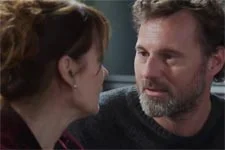 Nicolas propose à Blanche de partir loin de Marseille ensemble !