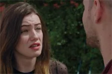 Olga apprend que Stan souhaite vendre Sandy à des Turcs