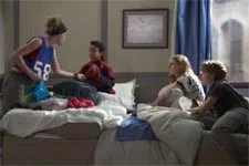 Olga décide de s?échapper du Celeste avec la bande