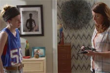 Olga donne ses économies à Luna pour sauver Boubou