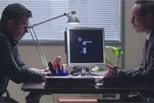 Patrick annonce à Xavier être content de travailler avec lui !