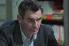 Patrick apprend la démission de Samia !