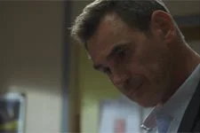 Patrick découvre la vérité sur le passé de Sylvie !