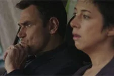 Patrick remarque qu?Anne tente de le doubler