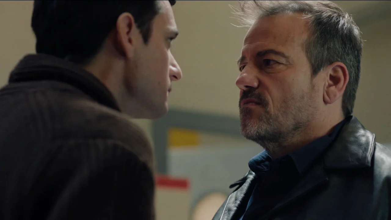 Plus belle la vie : Boher tente un coup risqué pour faire parler Darius