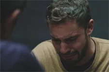 Plus belle la vie en avance : Abdel en LARMES !