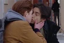 Plus belle la vie en avance : Antoine pécho Tom !