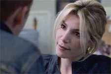 Plus belle la vie en avance : Ariane sent le danger !