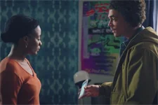 Plus belle la vie en avance : Baptiste VRILLE en découvrant le mensonge de son amie Alexandra !