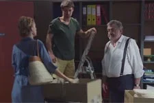 Plus belle la vie en avance : César drague Coralie !