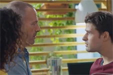 Plus belle la vie en avance : César : Le CRAQUAGE TOTAL au travail !