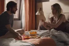 Plus belle la vie en avance : D?où vient le bracelet d?Elias ?