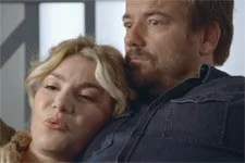 Plus belle la vie en avance : JP Boher ému aux larmes par Ariane !