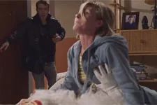 Plus belle la vie en avance : Laetitia couche avec le Père Noël !