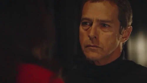 « plus belle la vie » en avance » : le jour de l'évasion, andrès trahit luna - le résumé de l'épisode du 15 décembre 2020 (vidéo France TV)