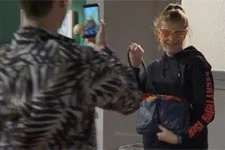 Plus belle la vie en avance : Les immondes cadeaux de Coralie