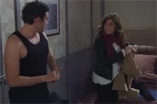 Plus belle la vie en avance : Mélanie dans la chambre de Francesco !