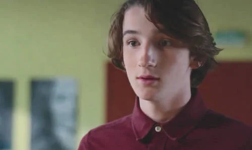 Plus belle la vie en avance : noé apprend le décès de manon - le résumé de l'épisode du 20 novembre 2020 (vidéo France TV)