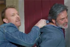 Plus belle la vie en avance : Sacha arrêté par Eric Norman !