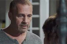 Plus belle la vie en avance : Vincent viré par Jeanne !