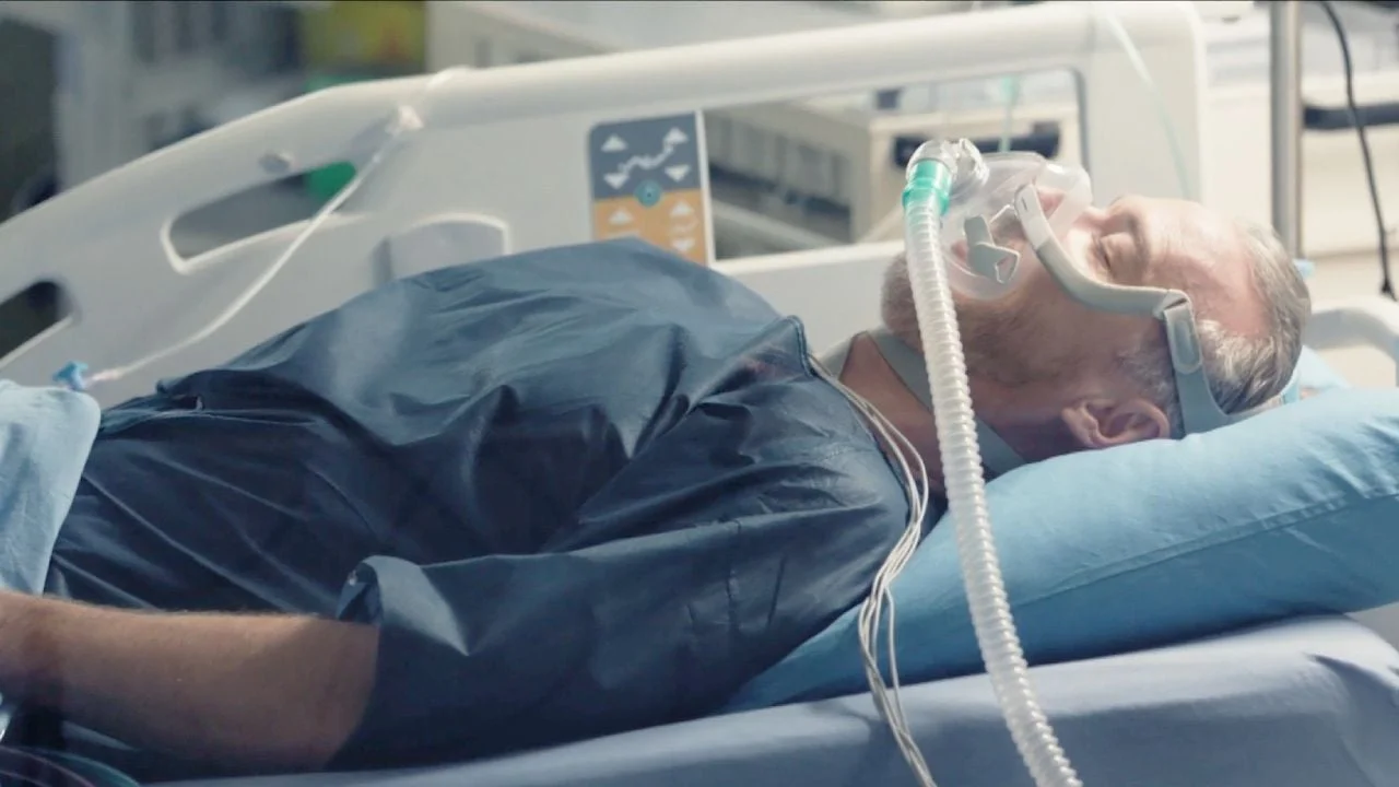 Plus belle la vie : gravement blessé, Louis Robbie va-t-il s'en sortir ? "Il va y avoir des conséquences” selon Guillaume Faure