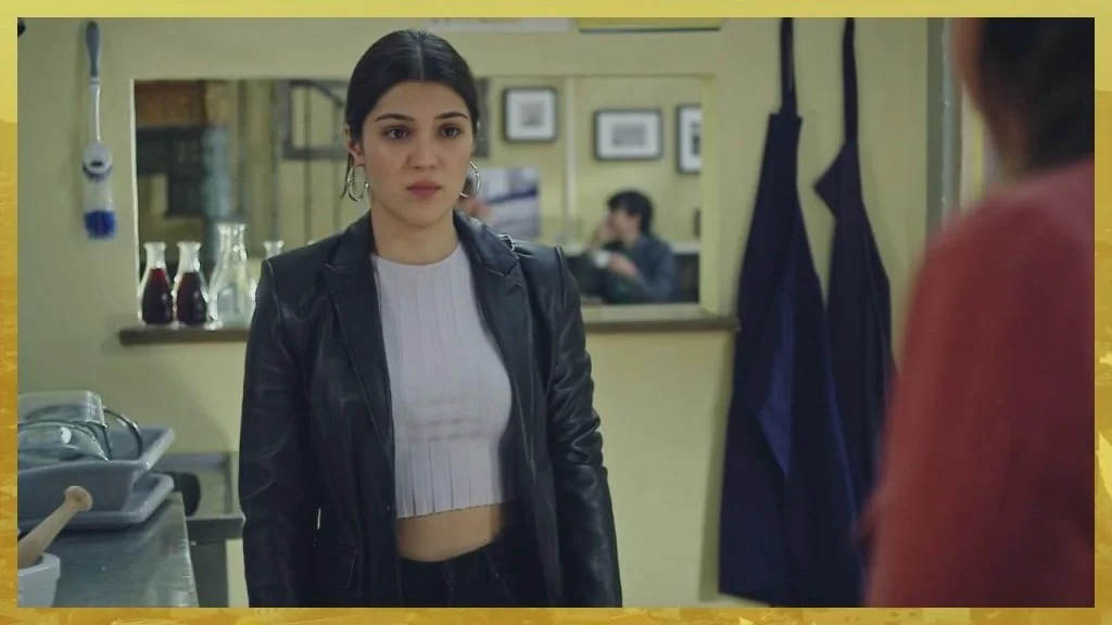 Plus belle la vie Indiscrétion : Alison choisit entre Christophe Rousseau et son emploi