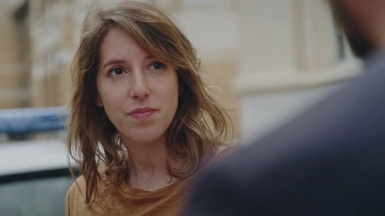 Plus belle la vie Indiscrétion : Barbara sort de garde à vue