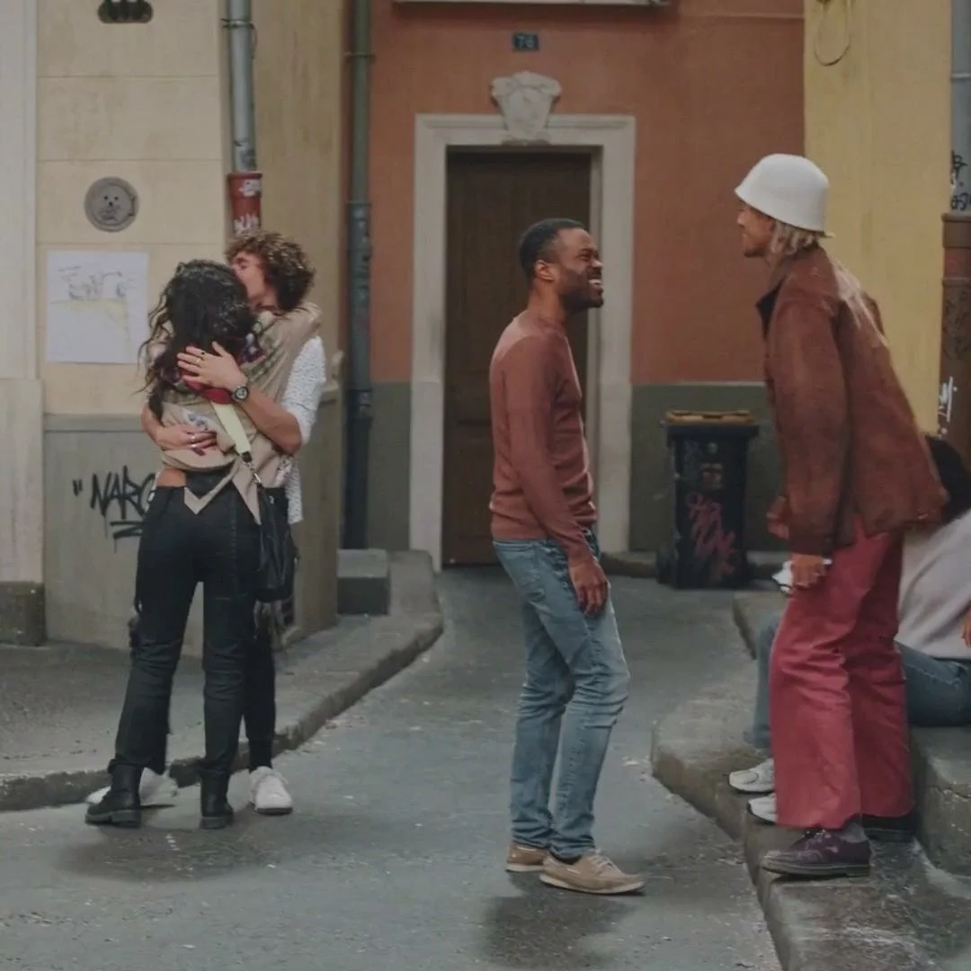 Plus belle la vie Indiscrétion : Betty assume au grand jour ses sentiments pour Kilian