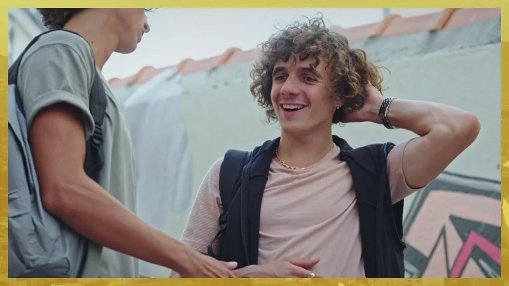 Plus belle la vie Indiscrétion : Betty est pansexuelle