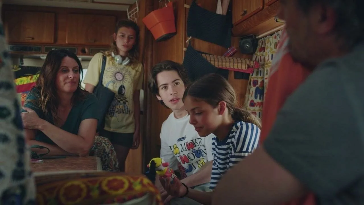 Plus belle la vie Indiscrétion : Bienvenue à bord du van des Castel