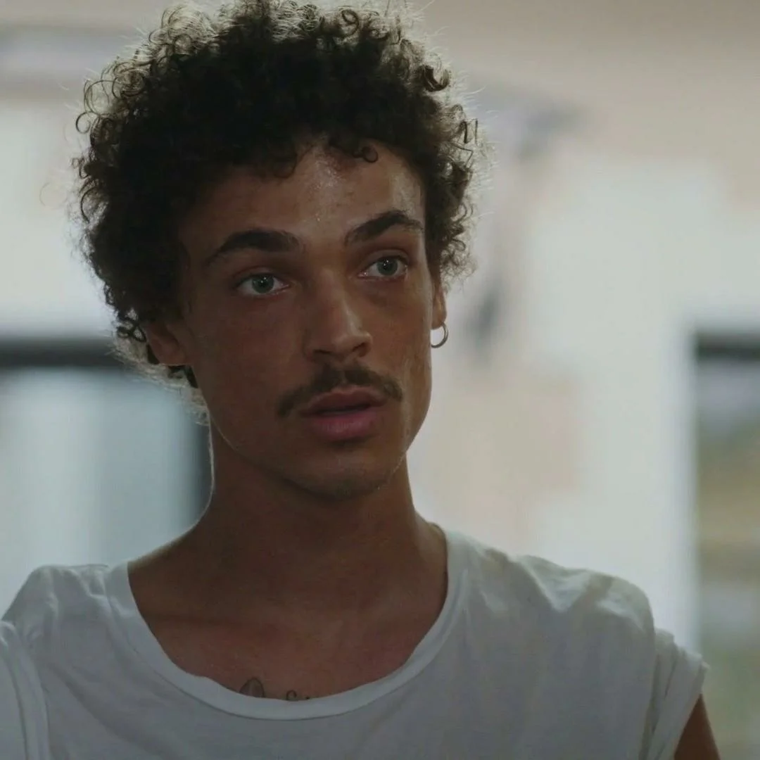 Plus belle la vie Indiscrétion : Emma ou Justine ? Baptiste a fait son choix