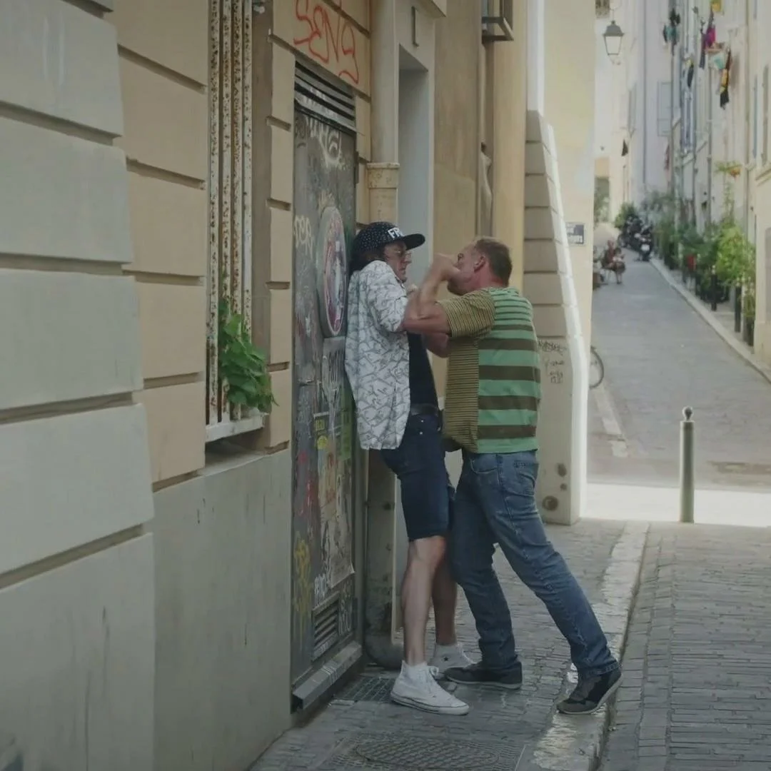 Plus belle la vie Indiscrétion : Eric s'en prend à l'ex de Simon