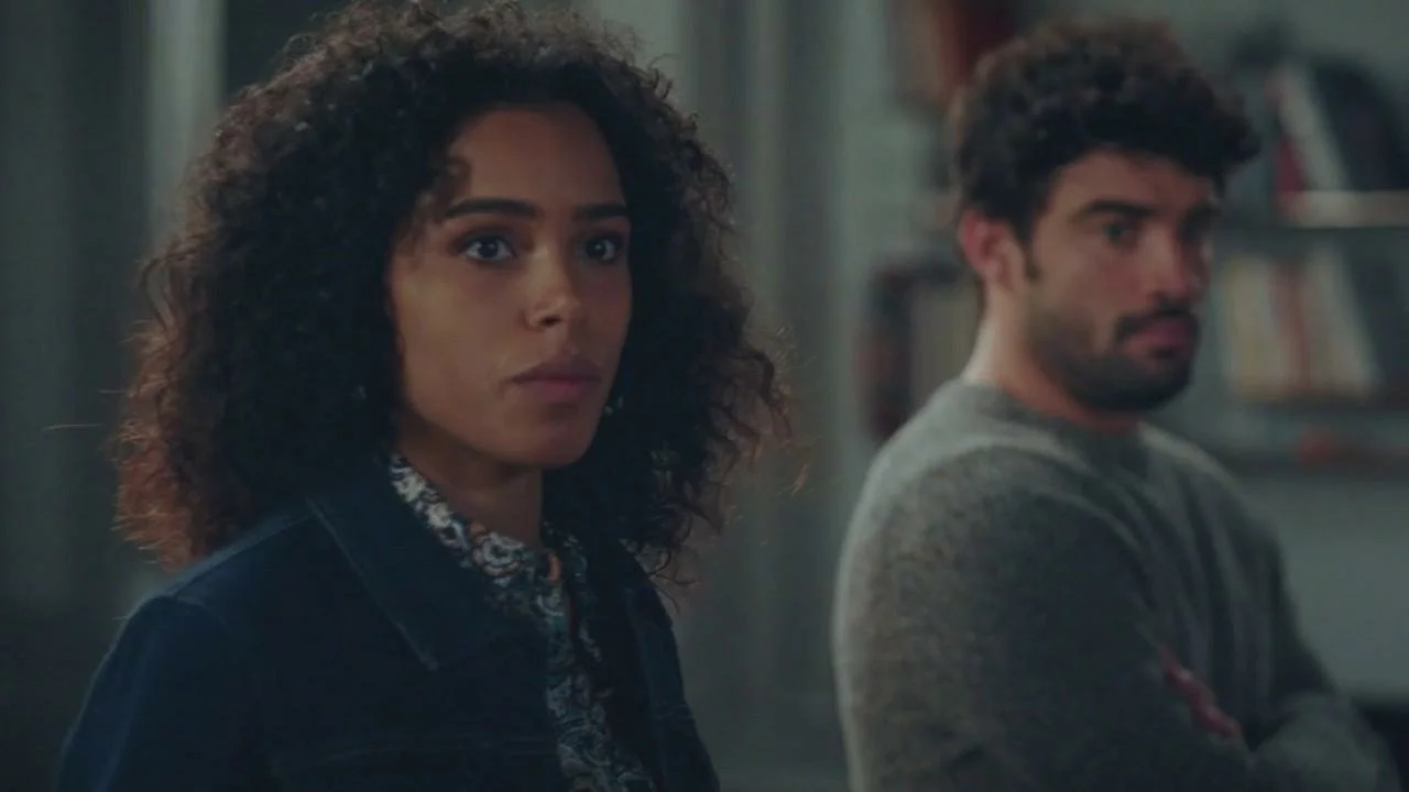 Plus belle la vie Indiscrétion : Fanny ment à la police au sujet d'Alexandre