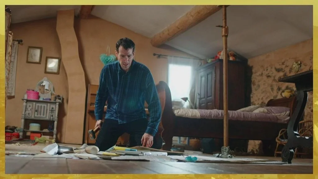 Plus belle la vie Indiscrétion : L'horreur - Jacob prépare la chambre d’un enfant...