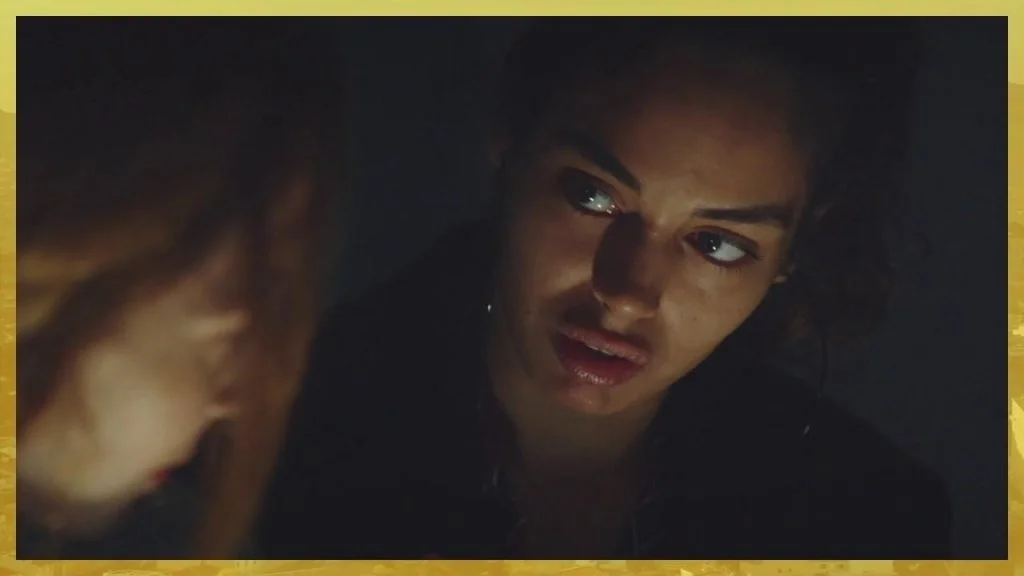 Plus belle la vie Indiscrétion : Léa recadre Betty qui parle mal de Jean-Paul