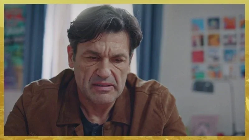 Plus belle la vie Indiscrétion : Les aveux poignants de Jean-Louis à Baptiste