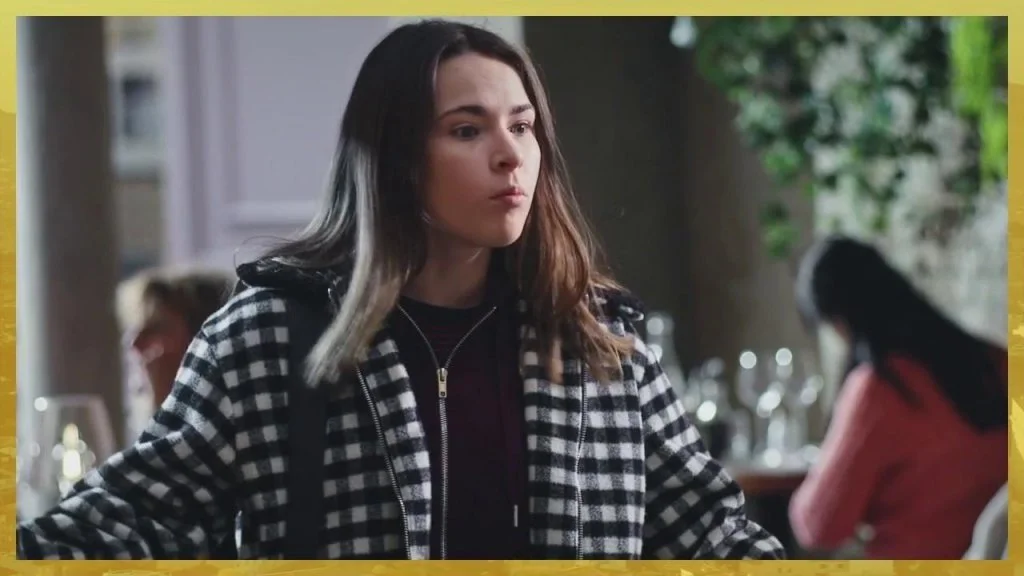 Plus belle la vie Indiscrétion : Lola fait un scandale au resto Le Marci