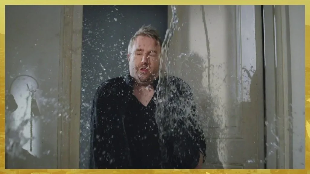 Plus belle la vie Indiscrétion : Nathan piégé par Estelle et Francesco