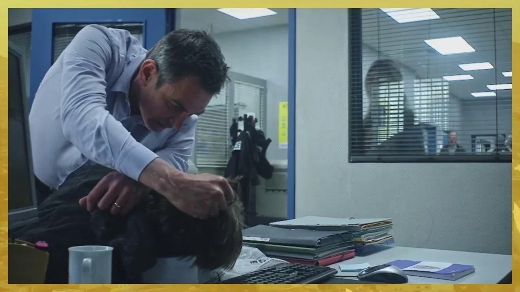 Plus belle la vie Indiscrétion : Patrick violente un témoin en interrogatoire