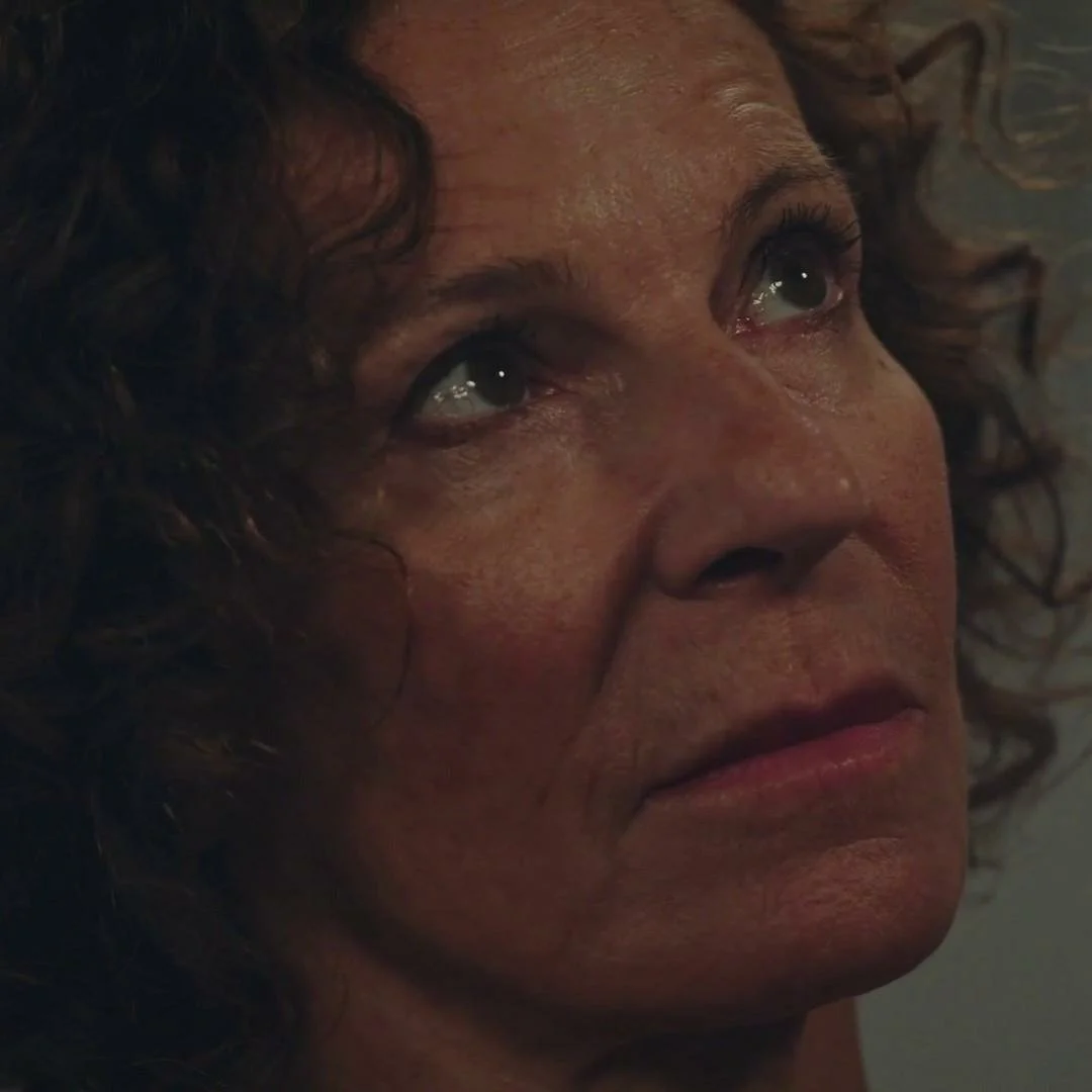 Plus belle la vie Indiscrétion : Père Luc et Mirta cèdent à la tentation