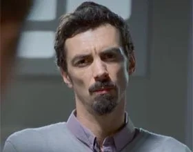 Plus belle la vie ? M. Thibaud (Pierrick de Salvert)