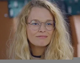 Plus belle la vie – Stéphanie (Clémence Camus)