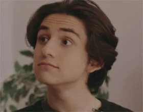 Plus belle la vie ? Tom